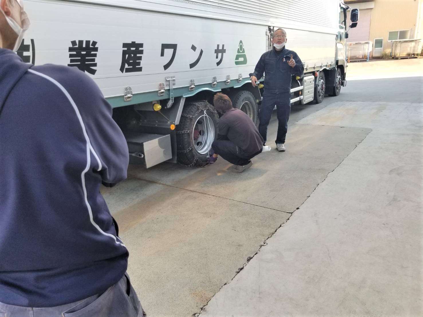 4t トラックドライバー