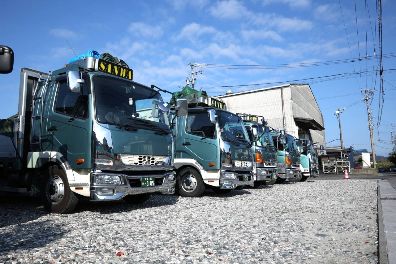 2t トラックドライバー